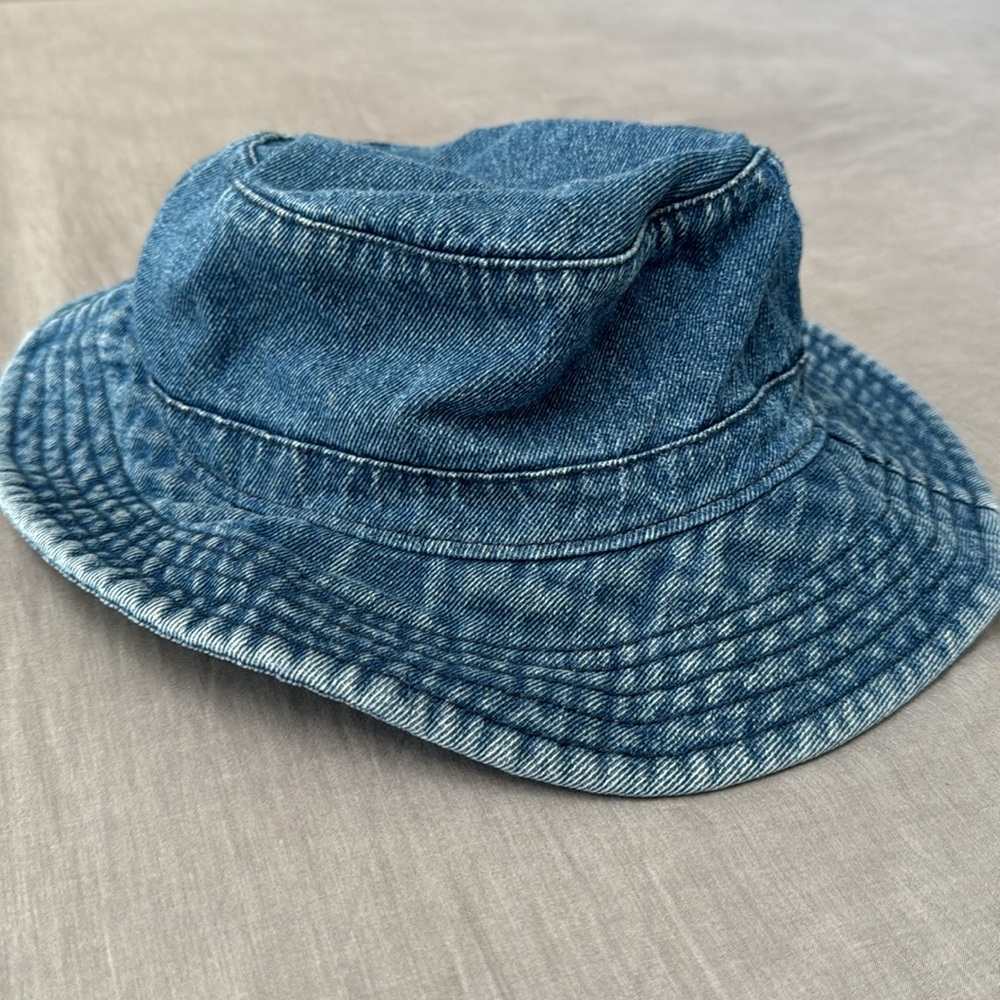 American Eagle denim bucket hat